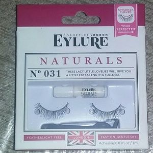 ⭐Eylure Lashes🌟